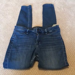 Abercrombie women’s Harper Low Rise Jean Legging